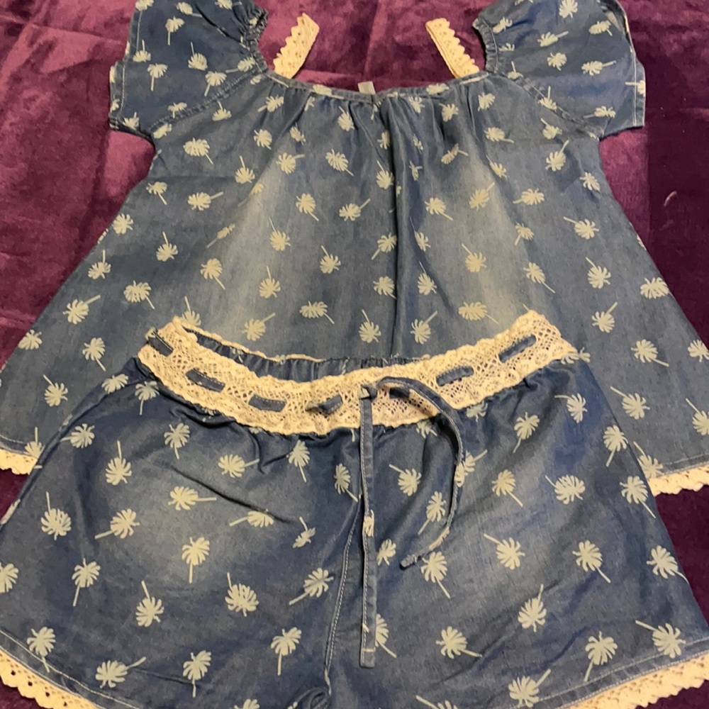 Kensie girl’s short set